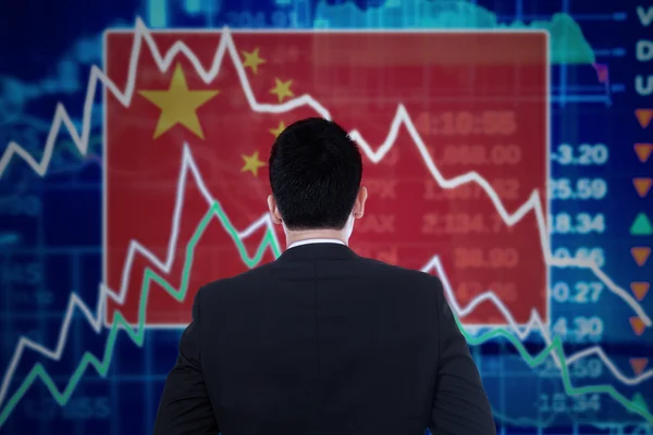  China’s Economy in Turmoil: Unraveling the Challenges